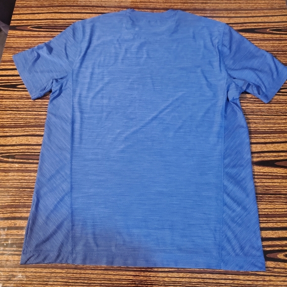 Greg norman shark tee - Picture 4 of 4